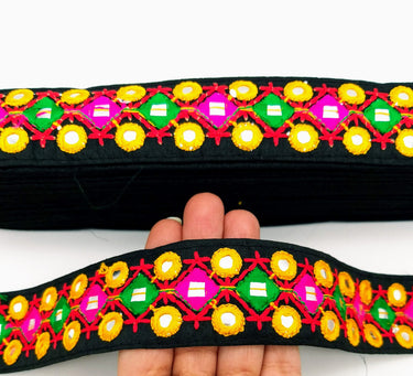 Black Multicoloured Indian Mirror Trim, Kutch Embroidered Navratri Garba Dress Trim Bridal Lace, Indian Sari Border 38 mm Wide Trim Per Yard